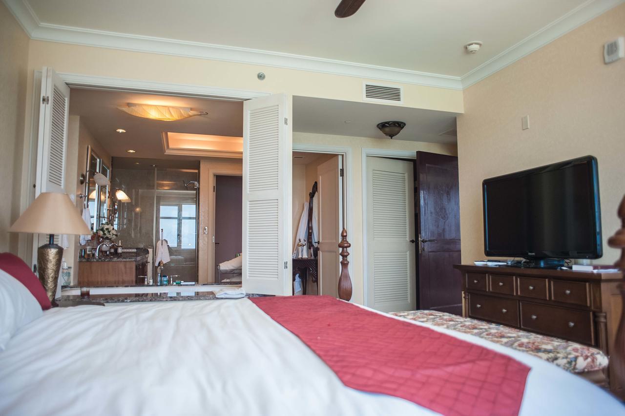 Palmyra Luxury Beach Condos 蒙特哥贝 外观 照片