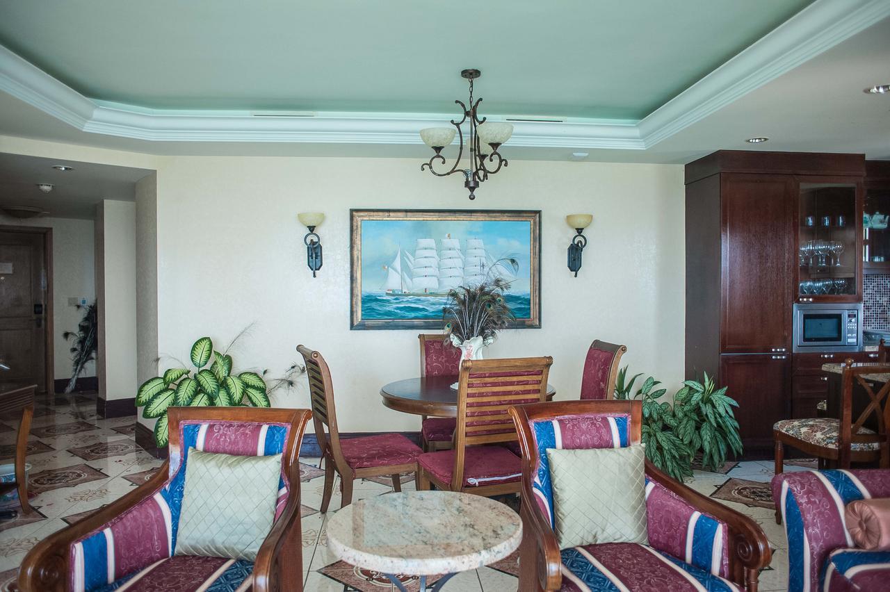 Palmyra Luxury Beach Condos 蒙特哥贝 外观 照片